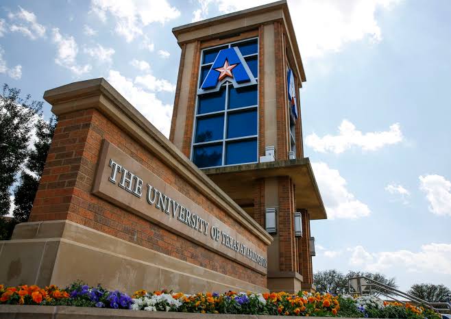 The University of Texas at Arlington PhD Scholarship