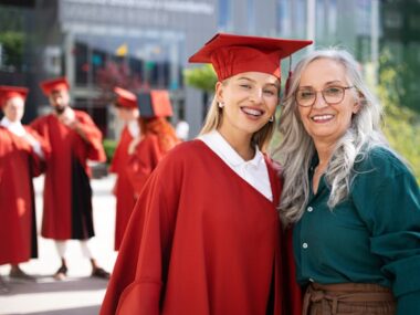 Canadian Women in STEM Scholarship